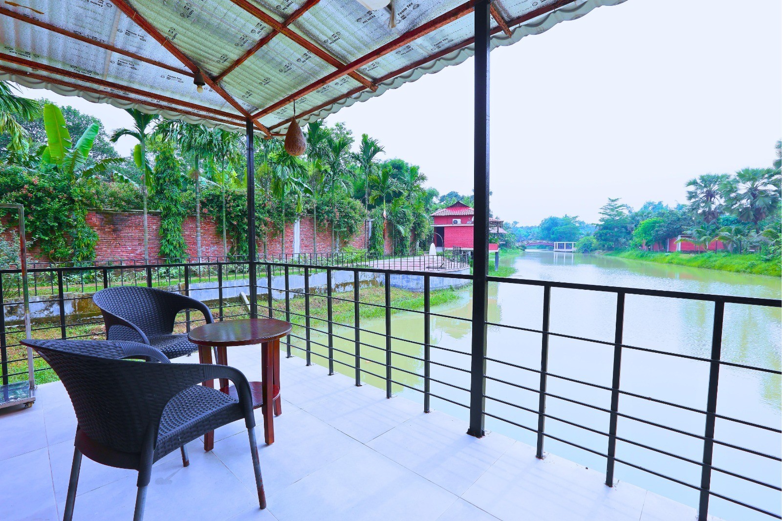 Cottage Belcony