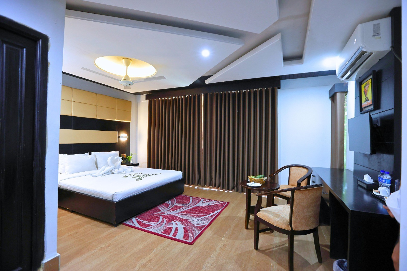 Cottage Room